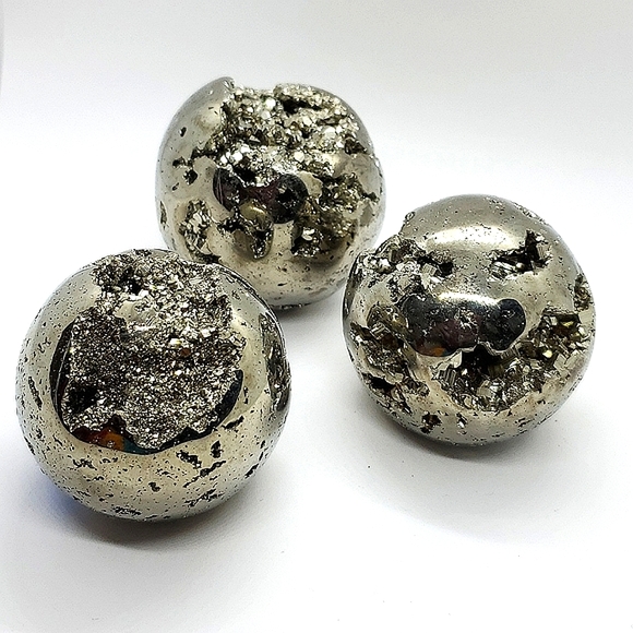 Pyrite Sphere With Amazing Druzy Natural Gemstone - Picture 7 of 17